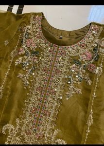 Pakistani Kurta Set