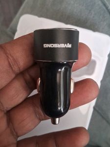 Car Charger Fast Charging Output 5v 2.4A Dual Usb