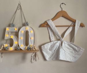 Zara Cropped White Top 🦢
