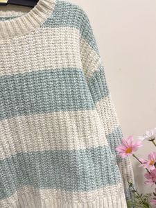 Knitted light Blue top