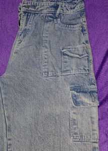 A 6 pocket straight pant
