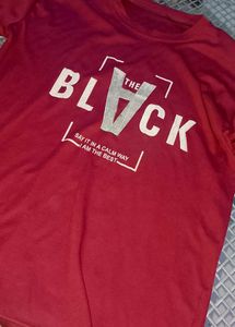 Maroon Graphic T-Shirt