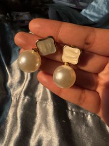 Pearl Drop Earrings