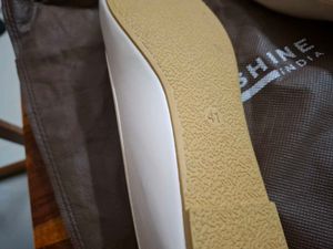 Shoeshine India Peach Ballerinas Size 41