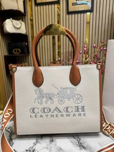 Coach Signature Canvas Premium Bag (Master Copy)