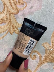 Maybelline Fit Me Foundation - 128