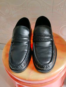 Florsheim Black Strap Loafers