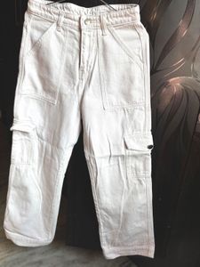 White Cargo Pants - Stylish & Versatile