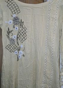 Pakistani Kurti With Straight Pant