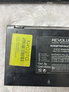 Makeup Revolution london Eyeshadow palatte
