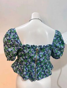 ZARA Floral Puff Sleeve Top