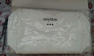 Smytten Premium White Vanity Pouch