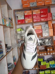 Adidas Style Sneakers