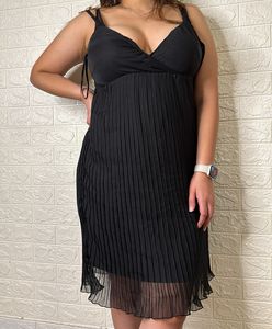 Black pleated Dress
