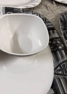 Century Dinnerware 4 plates, 8 bowls