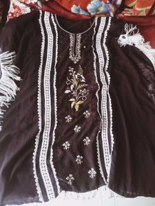 Elegant Embroidered Kurta