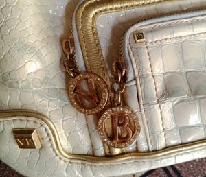 Hand bag