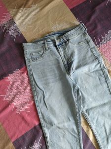 Light Wash Denim Jeans