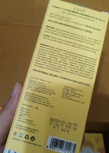 Dot &amp; Key Vitamin C Sunscreen (Sealed Pack)