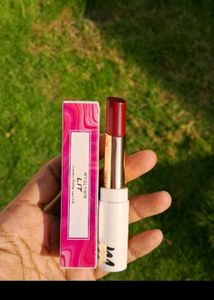 Myglamm Lit Creamy Matt Lipstick Sangria