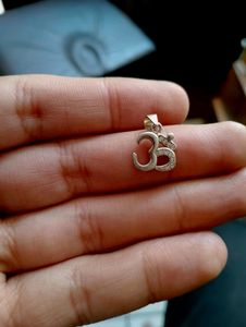 Om ॐ Pandel Pure Silver 925 (WT 1.24gm)
