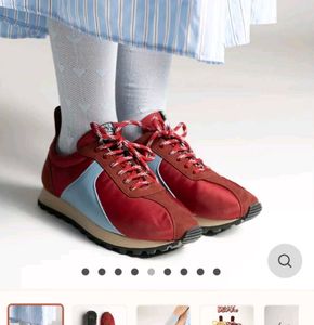 SEOUL SCARLET THEATER SNEAKERS