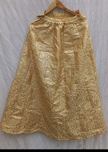 Golden skirt in good condition like new