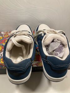 Souled Store Blue &amp; White Sneakers Original Uk-9