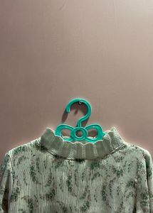 Floral Lace Pleated Blouse