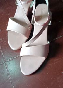 Elegant Pink Flats