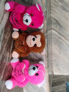3 Cute Teddy Bears