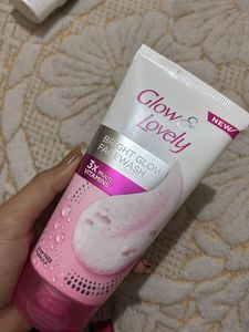Bright Glow Facewash