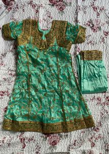 Hyderabadi Khada Dupatta 5000₹(bargainable)