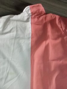 Fashionable Top With Two Colours New
