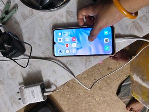 Beautiful Mobile Phone In Good Condition