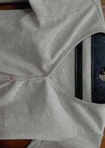 Cute Cropped Cardigan