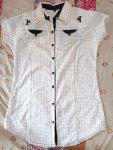 Black Outlined Shirt