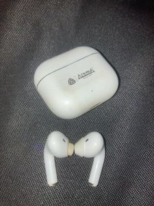 Aroma Wireless Earbuds