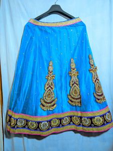 📌Premium Lehanga With Blouse And Dupatta