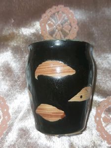 BLACK CUP PAIR