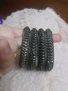 Set of Bangles