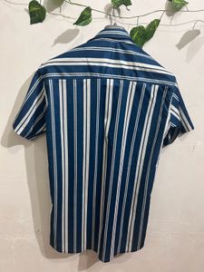 Casual Shirt With Lining Design