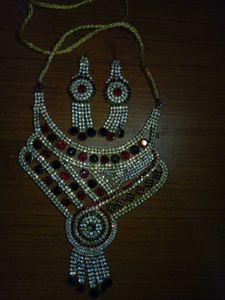 Rhinestone Necklace &amp; Earring Set