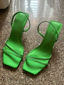 Mango Heels
