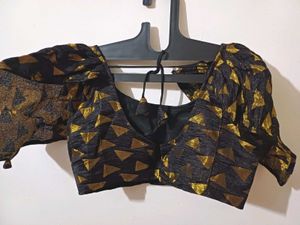 💥Price Drop💥 🆕️ Black Brocade Blouse