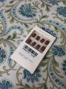 Press On Nails Unused