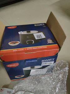 Pigeon Multi-Cook Kettle new with tag 1.5L