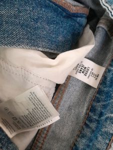H&amp;M Blue Faded Jeans (Women&#39;s)