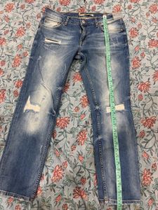 Zara Distressed Jeans For Girls