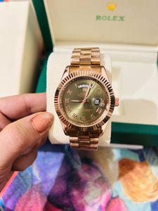Rolex Day-Date Rose Gold - Luxury Timepiece